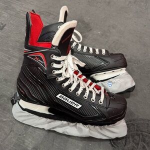 Bauer Vapor X250 men’s hockey skates size 10R (very like new)
